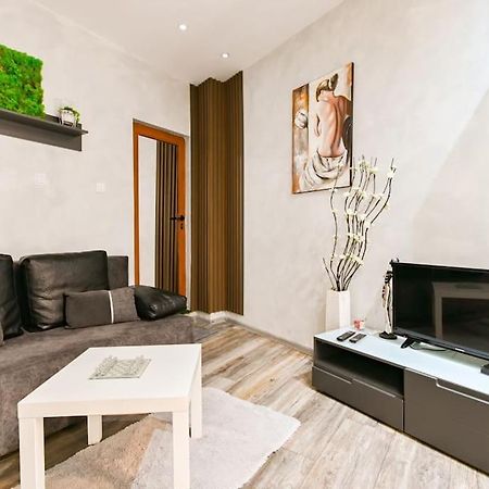 Velar 1Bdr Apartment Σόφια Εξωτερικό φωτογραφία