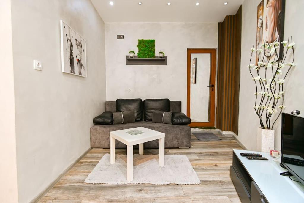 Velar 1Bdr Apartment Σόφια Εξωτερικό φωτογραφία